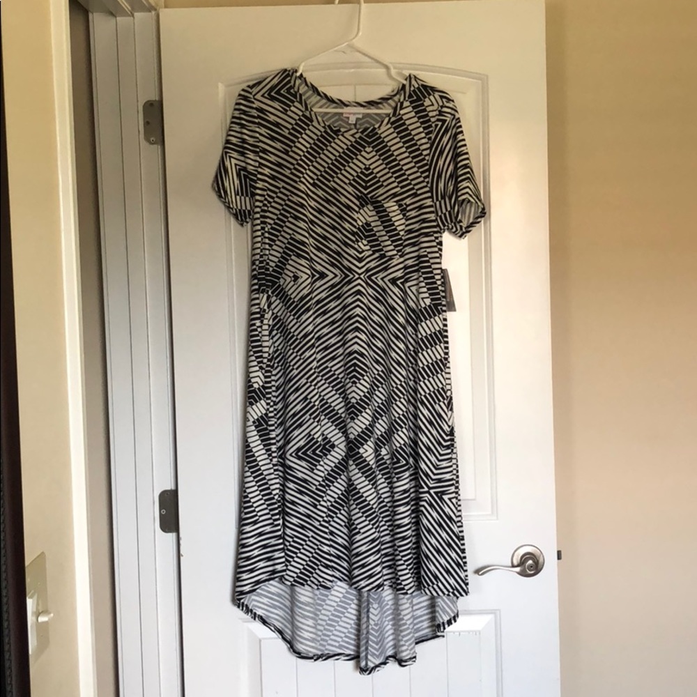 Lularoe Carly